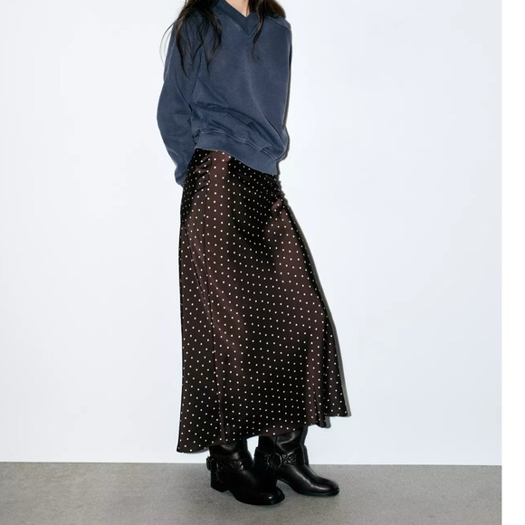 Zara SATIN EFFECT MIDI SKIRT